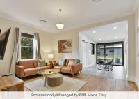 B&B Orange - Best Nest on March Cosy Home in CBD Firepit - Bed and Breakfast Orange