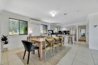 Narambla Estate - Rural Retreat, Luxe Hideaway - B&B Orange