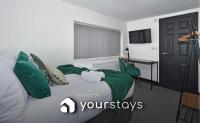 B&B Stoke-on-Trent - Adventure Place by YourStays - Bed and Breakfast Stoke-on-Trent