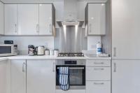 Modern House nr Gwithian Beach & St Ives - B&B Tuckingmill