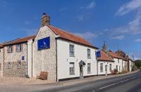 B&B South Creake - The Ostrich Inn - Bed and Breakfast South Creake