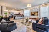 Modern Luxury Retreat - Mickey & Harry Potter Beds - Bed and Breakfast