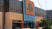 Your Sleek Transit 1BR Oasis Hideaway in Masdar city - B&B