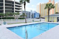 Ocean Blvd Paradise Steps to Beach w Pool and Grill - B&B