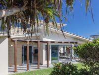 Coastal Charm on Casuarina Way - B&B Kingscliff