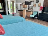 Family Studio with kitchen