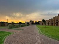 Castle Walk Estate - Bed and Breakfast Roodeplaat