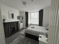 B&B Cardiff - Copperfield Homestay - Bed and Breakfast Cardiff