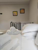 B&B Quíos - Art gray maisonette - Bed and Breakfast Quíos