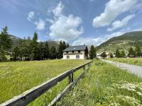 Gîte montagne 1 à 25 places "Chalet Coste Belle" - Chambres d'hôtes Ceillac