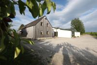 Spacious 6 bedroom property on a working fruit farm - B&B