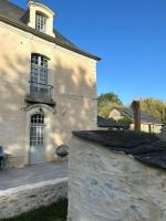 Demeure La Lande Fleurie - B&B Feneu