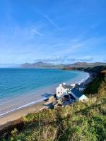 Beach Front Apartment - B&B Pwllheli