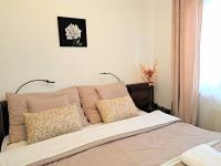 B&B Eger - Orient Apartmanház - Bed and Breakfast Eger