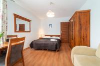 Dreibettzimmer mit Balkon