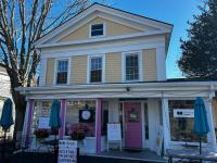 Walk To Goodspeed Opera House from this quaint 2 BDRM APT - Chambres d’hôtes East Haddam