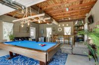 Hot Tub and Lake Access at Poconos Getaway! - B&B