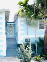30 Sec Walk to Beach - B&B
