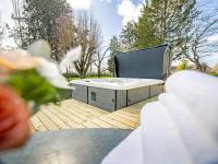 Gîte de charme avec spa, terrasse et grand jardin, au cœur des vignobles entre Moulins et Vichy - FR-1-489-507 - Chambres d’hôtes