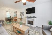 Modern Conyers Retreat - 9 Mi to Arabia Mountain! - B&B Conyers