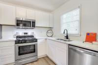 Modern Conyers Retreat - 9 Mi to Arabia Mountain! - B&B Conyers