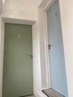 The Retreats 2 Kenfig Hill Pet Friendly 2 Bedroom Flat with King Size bed twin beds and sofa bed sleeps up to 5 people - Chambres d'hôtes Kenfig Hill