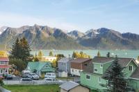 Alaska's Point of View Full Suite - Bed and Breakfast Seward