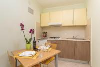 One-Bedroom Apartment with Balcony