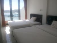 Deluxe Double or Twin Room with Sea View