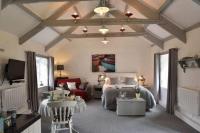 B&B Penzance - Chypons Farm Bed & Breakfast - Bed and Breakfast Penzance