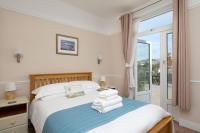 Deluxe Suite Ensuite Bathroom Ground Floor