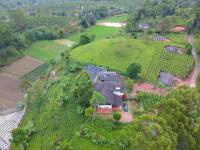 Katugaha Estate Bungalow - B&B
