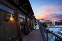 Pearl Penthouse by Jackson Vacations - Bed and Breakfast Jackson