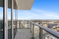 High Floor Corner 2 BDR at Lyfe Resort - B&B Hollywood