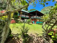 Fare Hotu Villa plus voiture-car - B&B Fitii