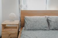 Avenir Centre Suite - Large Garden 4-Week Stay at 2-Week Price - B&B