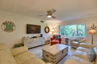 Siesta Key Condo with Heated Pool Less Than 1 Mi to Beach - B&B Sarasota