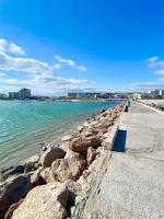 Appartement T2 vue exceptionnelle CARNON-PLAGE - B&B
