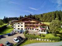 B&B Auffach - Ferienhotel Iris - Bed and Breakfast Auffach