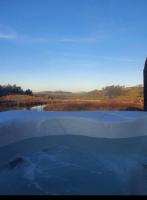 Pond View Pod 1 with Outdoor Hot Tub - Fife - Loch Leven - Lomond Hills - B&B Kelty