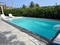 Villa moderne avec piscine, proche commerces et plage - B&B Le Gosier