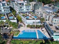 Varandas do Atlântico 01B - Excelente apartamento em condomínio de luxo a beira mar - Piscina climatizada - Academia - (Consultar serviços de roupas de cama e banho) - B&B