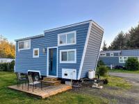 Breakers - stay in a tiny home on the Oregon Coast - B&B Waldport