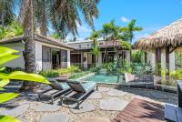 'Pura Shanti' Escape to Luxurious Balinese Paradise - Ferienwohnung