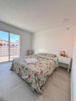 B&B Sant Antoni de Portmany - CISNE Hostal by Nest - Bed and Breakfast Sant Antoni de Portmany