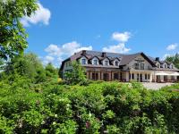 Pensjonat Cyrkon - strażnik młodszego Paleozoiku - B&B Iwaniska