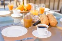 Port Perfection: Your Dream Apartment by the Beach - Chambres d’hôtes Javea