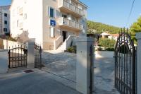 Apartments Vila AS - B&B Bol