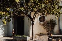 Deluxe Room (1 adult + 2 children)
