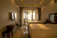 Deluxe Triple Room with Sea View